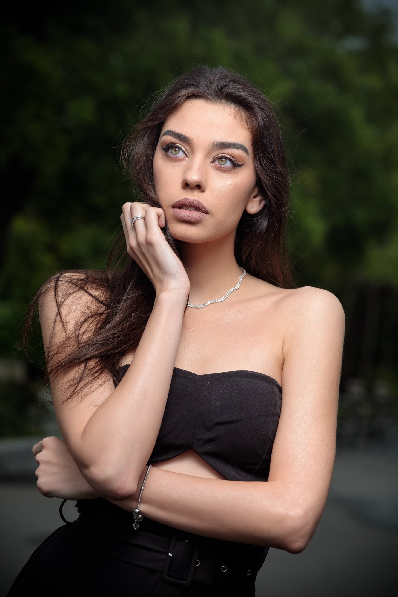 индивидуална абитуриентска фотосесия с ретуш и албум
