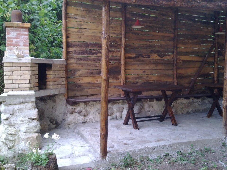 вила ЛАКАТНИК