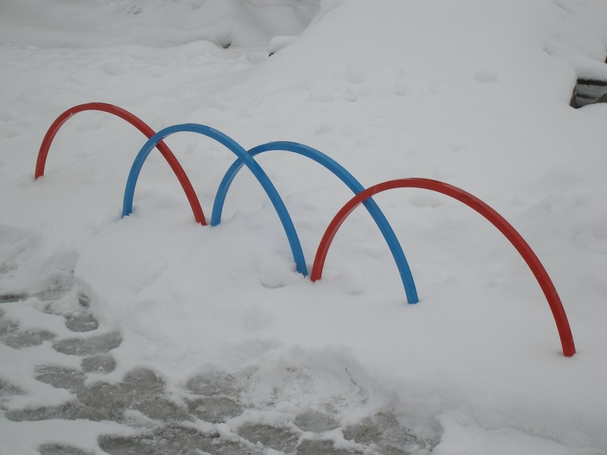 огради