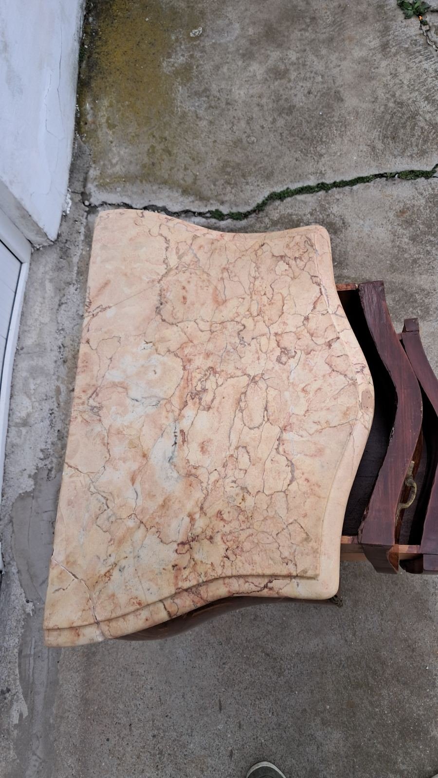 Малки шкафчета и ракли