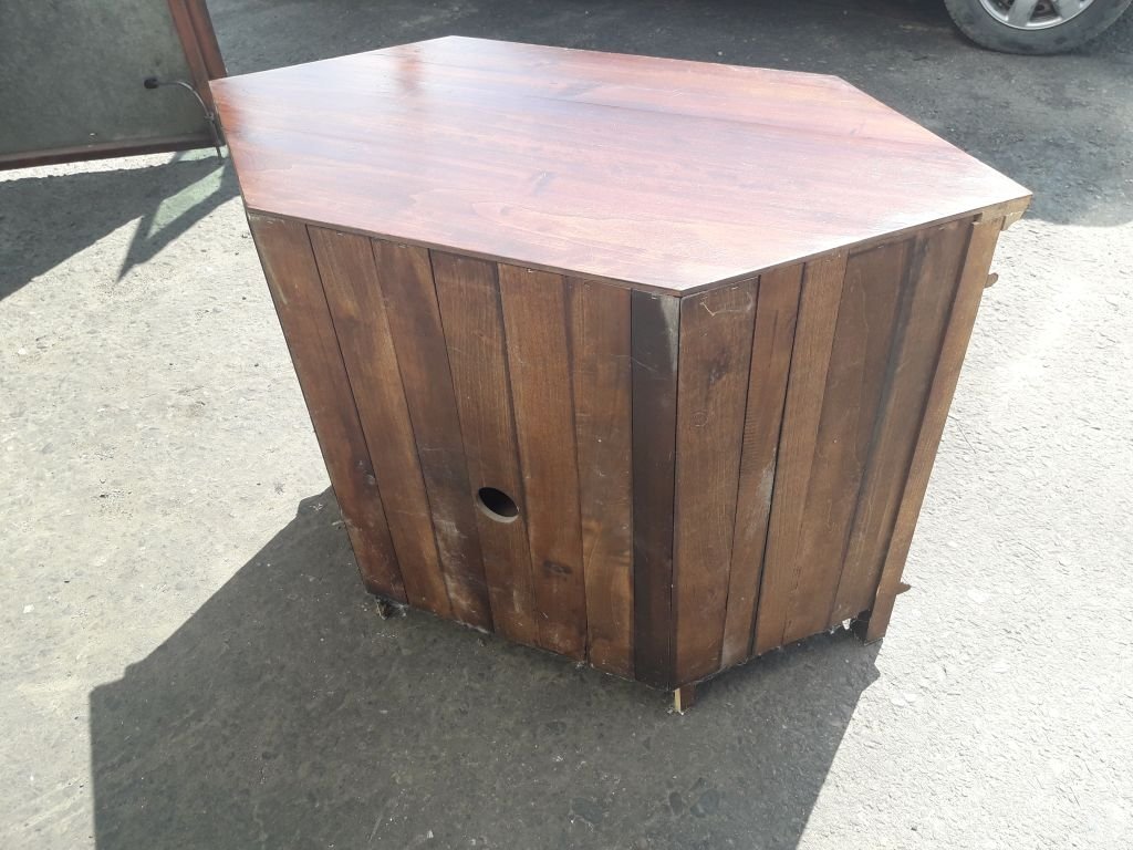 Малки шкафчета и ракли