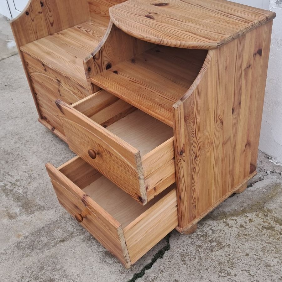 Малки шкафчета и ракли